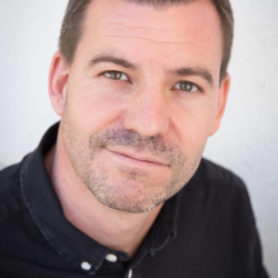 Matthew L Turnbough